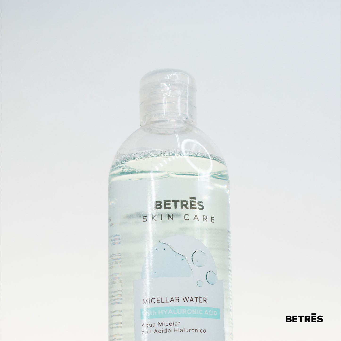 Agua Micelar con Ácido Hialurónico